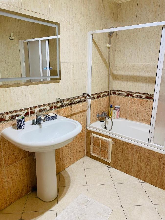 Appartement Spacieux Et Agreable Танжер Экстерьер фото